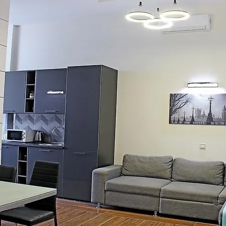 Terrace * Οδησσός